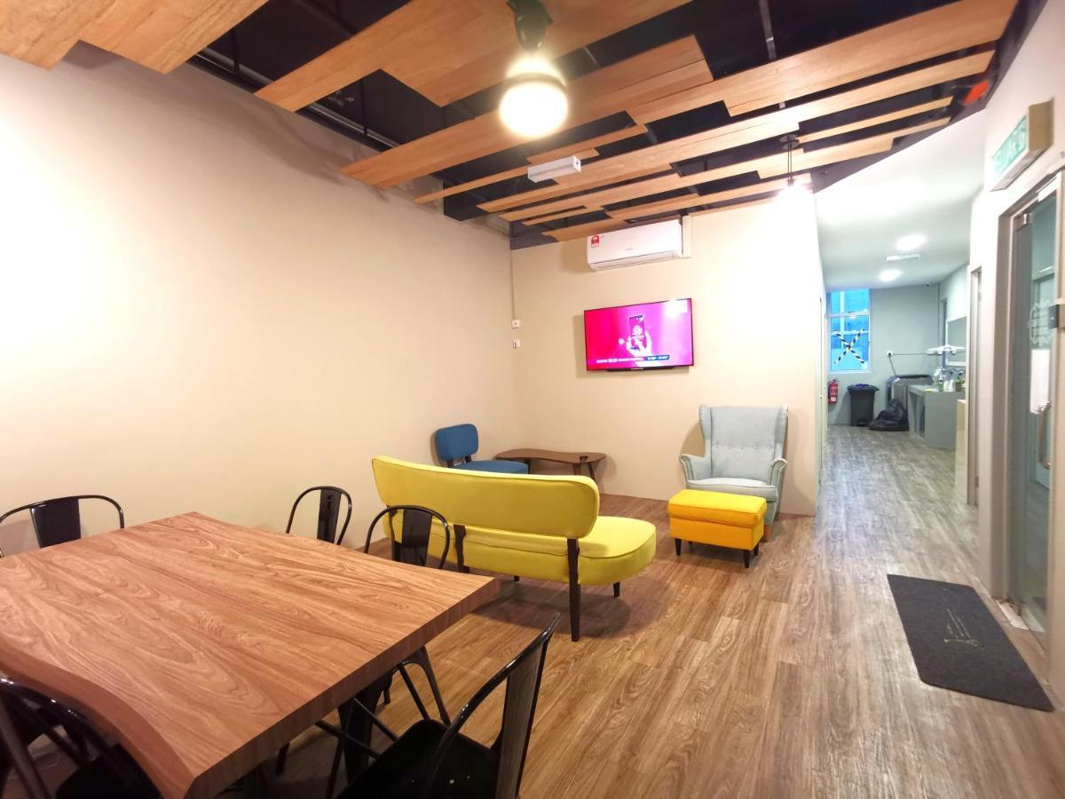 Maco Inn Austin Heights @Джохор Бахру Екстериор снимка
